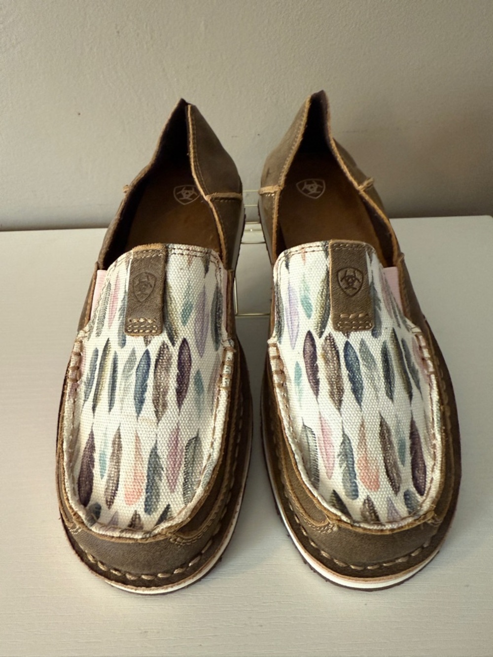 Ariat Cruisers with Multicolor Feather Print